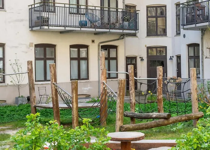 Luxe - Cozy - Seas Of *